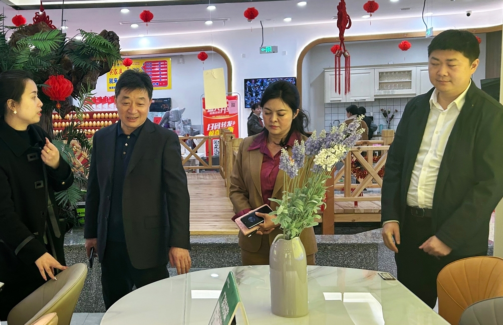 胡会华深入广昌县调研提振消费、重点项目建设等工作